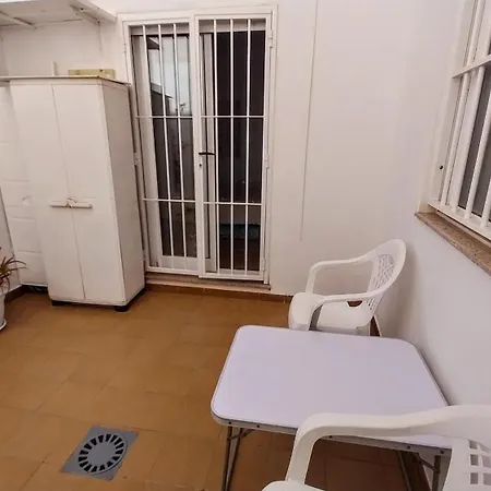 Apartment 250 M From Locos