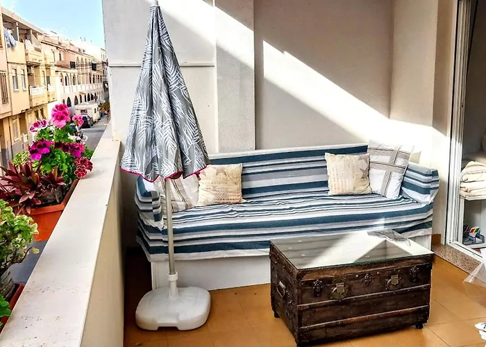 Lejlighed 250 M From Locos Torrevieja